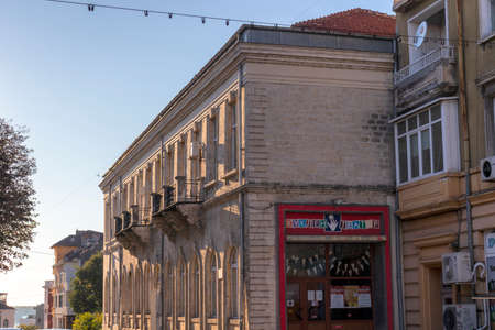 RUSE, BULGARIA -NOVEMBER 2, 2020: Typical Building and street at the center of city of Ruse, Bulgariaの写真素材