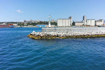 ISTANBUL, TURKEY - JULY 27, 2019: Amazing Panorama from Bosporus to city of Istanbul, Turkeyのeditorial素材
