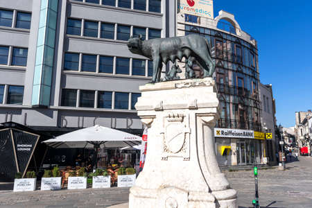 BUCHAREST, ROMANIA - AUGUST 16, 2021: Lupa Capitolina at downtown (old town) of city of Bucharest, Romaniaのeditorial素材