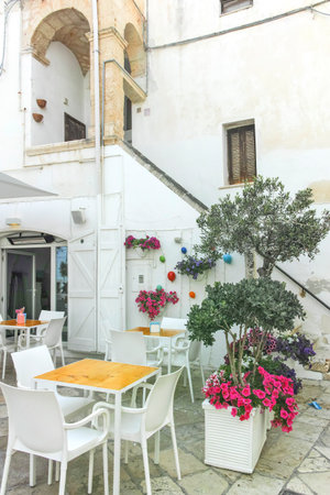 POLIGNANO A MARE, ITALY - MAY 13, 2024: Amazing view of The Old town of Polignano a Mare, Apulia Region, Italyのeditorial素材