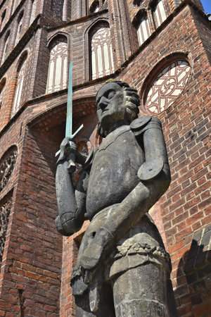 Roland statue in the old town of Brandenburgのeditorial素材