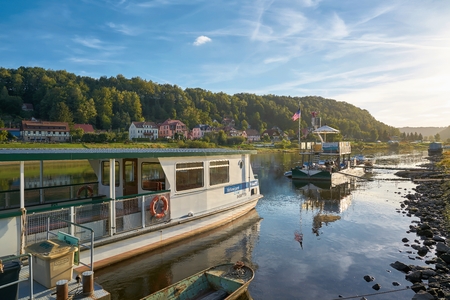 WEHLEN, GERMANY - OCTOBER 04, 2018: Ferry traffic on the Elbe near Wehlen in the Elbe Sandstone Mountains in the Saxon Switzerlandのeditorial素材