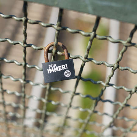 Berlin, Germany â September 14, 2021: Expression of love to the soccer club Borussia Dortmund by a love lock on a bridge in Berlinのeditorial素材
