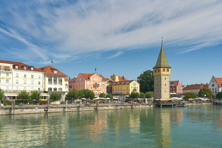 Lindau, Germany â August 19, 2025: View of Lindau with its lakeside promenade and Mangturm tower on the Bavarian side of Lake Constance in Germanyのeditorial素材