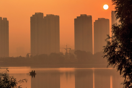 The sunrise of Jinyang Lakeの写真素材