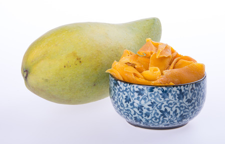mango dry in bowl or dried mango slicesの写真素材