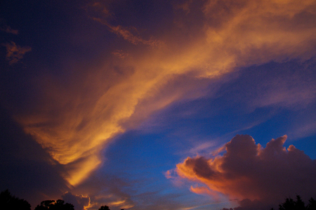Stormy Sunset Cloudsの写真素材