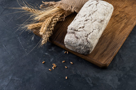 Bread and wheat ears