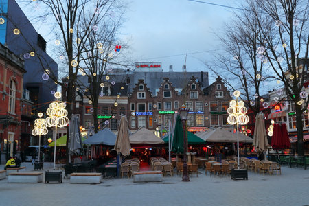 Amsterdam, Netherlands - Januar, 17, 2018: the Night life of the best fashionable shopping streets in Amsterdam with local establishments, restaurants, bars, cafes, shopsのeditorial素材