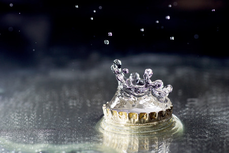 Water drops scanned with short-term photography techniqueの写真素材