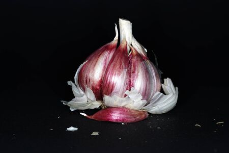 Photographed garlic several times and produced the highest possible depth of field with focus stackingの写真素材