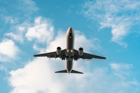 Approaching passenger air plane to the airportのeditorial素材