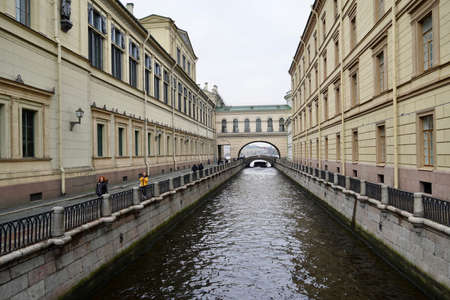 St. Petersburg, Russia - November, 2020 Bridge of Winter channel near the buildings Ermitage Museum. Historical centre of the city, Famous Archのeditorial素材