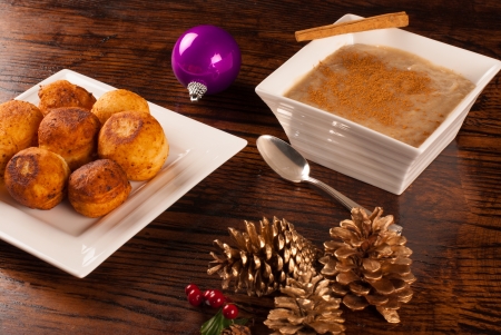 Traditional Colombian Christmas bunuelos, a seasonal treatの写真素材