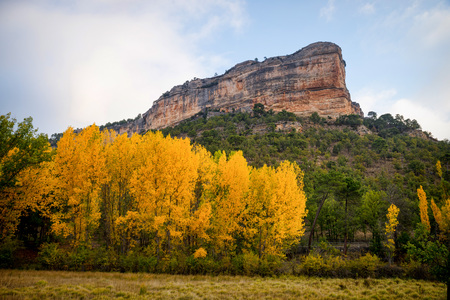 Autumn colors in Cuenca, Spainの写真素材