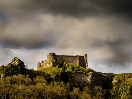 Carreg Cennen Castle. Carmarthenshire, Walesのeditorial素材
