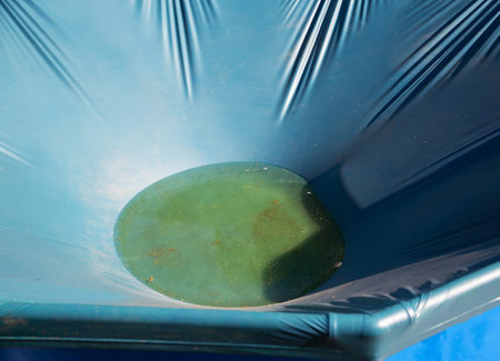 Protective tent cover to protect the water in the pool from pollution by rainwater and leaves....
