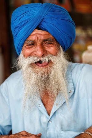 New Delhi, India - May 3, 2018: Old man visiting the Gurdwara Sikh Temple in Old Delhiのeditorial素材