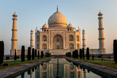 Taj Mahal in the early morning at sunrise - Agra - Indiaの写真素材