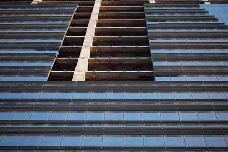 Building a high house in the city