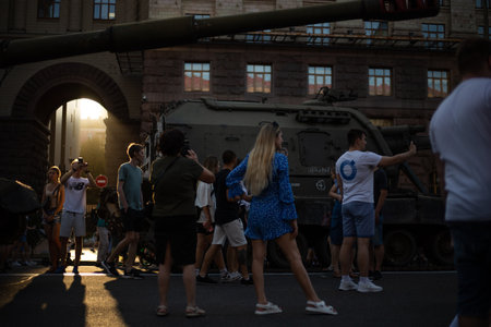 Kyiv, Ukraine August 22, 2022 Exhibition of broken and burned Russian tanks on the main street of Kiev Khreschatyk for Independence Dayのeditorial素材