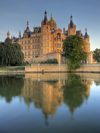 Castle of Schwerin in evening dawn の写真素材