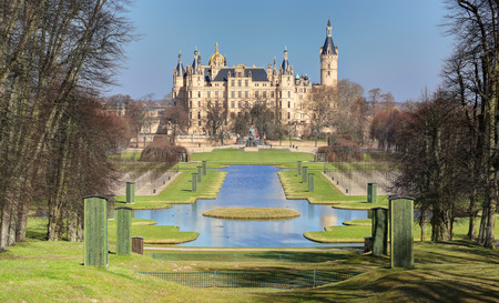 Castle Schwerin in spring time, Mecklenburg-Vorpommern, Germanyのeditorial素材