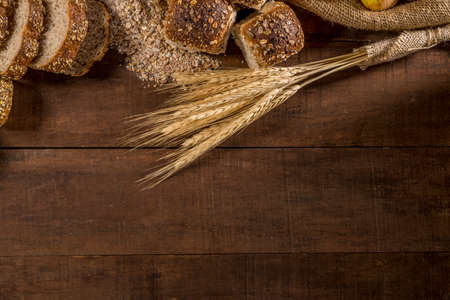 whole grain bread made with sesame seeds, sunflower seeds,  linsced, oatmeal, barley, rye, chia,...