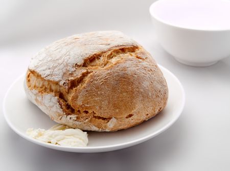 Crispy piece of traditionnal bread on a plate