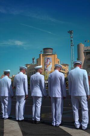 Bangkok , Thailand - MAY 4 : The Royal Coronation Ceremony of King Maha Vajiralongkorn Bodindradebaya varangkun. Rama X , People to receive King Rama X on the MAY 4 ,2019のeditorial素材