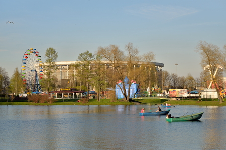 ST.PETERSBURG, RUSSIA - MAY 03, 2016: View CCM Lenin of the Victory Park in Saint-Petersburgのeditorial素材