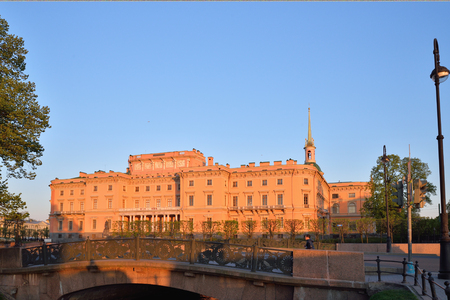 View of the Mikhailovsky (engineers) castle and the bridge with the Swan canal  in Saint-Petersburgの写真素材