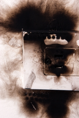 electrical failure in power outlet isolated