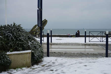 Walk in the snow.の写真素材