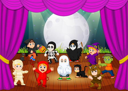 a scary hallowen costume collectionsのイラスト素材