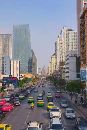 Broad two-way avenue in downtown Bangkok, Thailand. Elevated view.のeditorial素材