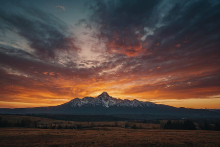 Mt. Rainier at sunset, Washington, USA. Beautiful landscape.の素材