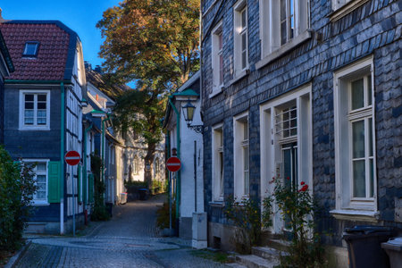 Narrow road in the historical village of Lennepのeditorial素材