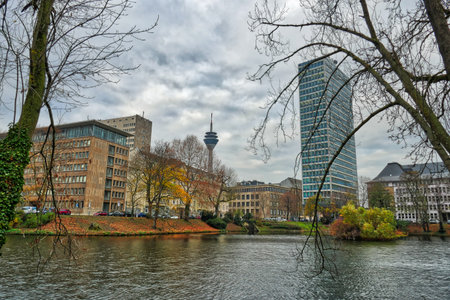 Park and cityscape in Dusseldorfのeditorial素材