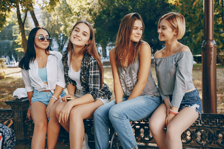 girls in the cityの写真素材