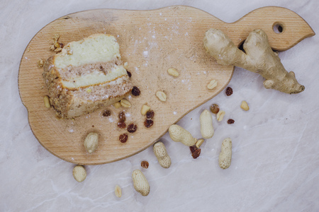 Cake with nutsの写真素材