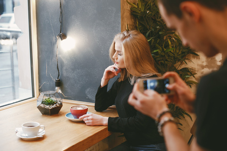 couple in a cafe