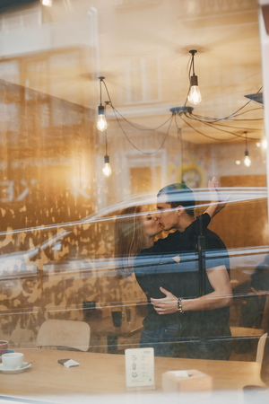 couple in a cafeの写真素材
