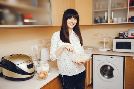 woman in a kitchenの写真素材