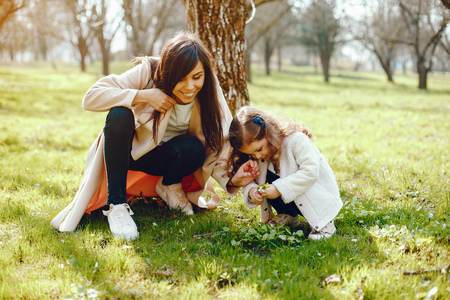 beautiful mother with her little daughterの写真素材