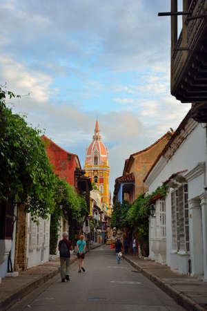 People walking in Cartagena de Indias, Cathedral of St. Catherine of Alexandria, sunsetのeditorial素材
