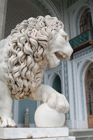 Alupka, Russia - May 10, 2016: sculpture of marble lion of Vorontsov Palace, Crimeaのeditorial素材