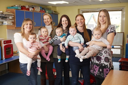 Group Of Mothers Meeting At Baby Groupの写真素材