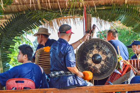 Chiang Rai, Thailand - April 12, 2015 : The Songkran festival parade. The musiciansのeditorial素材