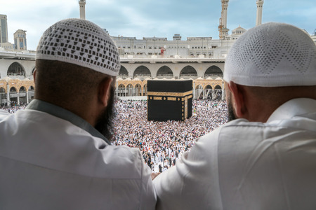 MECCA, SAUDI ARABIA - JANUARY 28:  Muslims watching Kaaba in the background of Masjid Al Haram on Jan 28, 2017 in Mecca, Saudi Arabia. Muslims all around the world face the Kaaba during prayer time.のeditorial素材